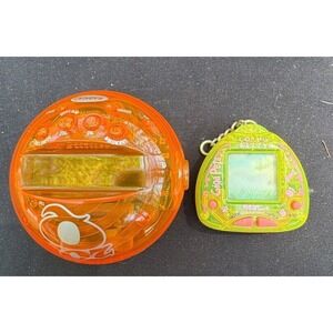 Giga Pets Compu Kitty Tiger Electronics 1997 Gigapet & 2003 Radica ZO Q Game A55